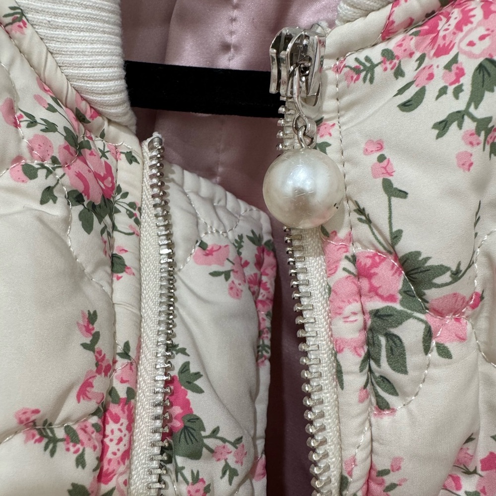 Quilted Floral Bomber Jacket - Pink on Cream - Picture 11 of 16